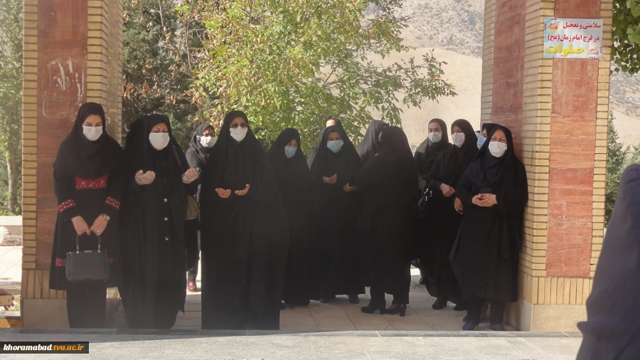 برگزاری مراسم تجلیل از شهدای گمنام گرانقدر به مناسبت آغاز هفته دفاع مقدس در دانشکده فنی دختران خرم آباد 6