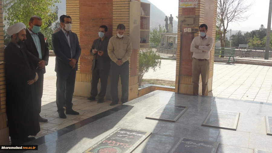 برگزاری مراسم تجلیل از شهدای گمنام گرانقدر به مناسبت آغاز هفته دفاع مقدس به همت امور فرهنگی دختران و پسران خرم آباد 9