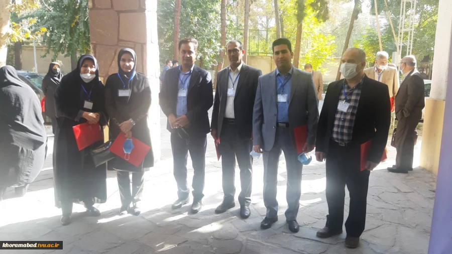 سومین جلسه بازدید روسای دانشکده های فنی و حرفه ای از کارگاه ها و آزمایشگاه و طرح های برند ملی در دانشکده فنی انقلاب اسلامی 3