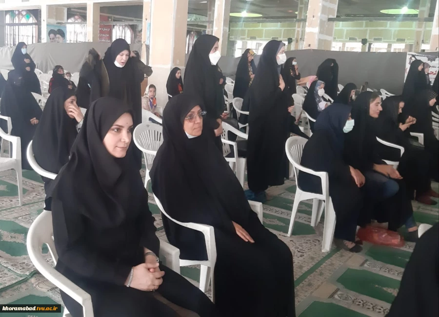 حضور ریاست و پرسنل دانشگاه فنی و حرفه ای در مراسم سی‌وسومین سالگرد رحلت حضرت امام خمینی (رحمه‌الله)  4