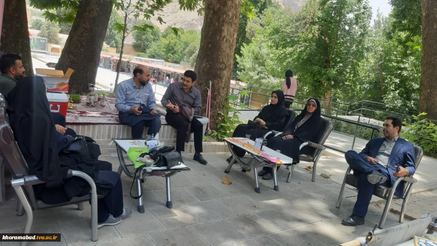 بازدید رئیس استان و رئیس داتشکده فنی دختران از نمایشگاه توانمندی بانوان لرستانی 2