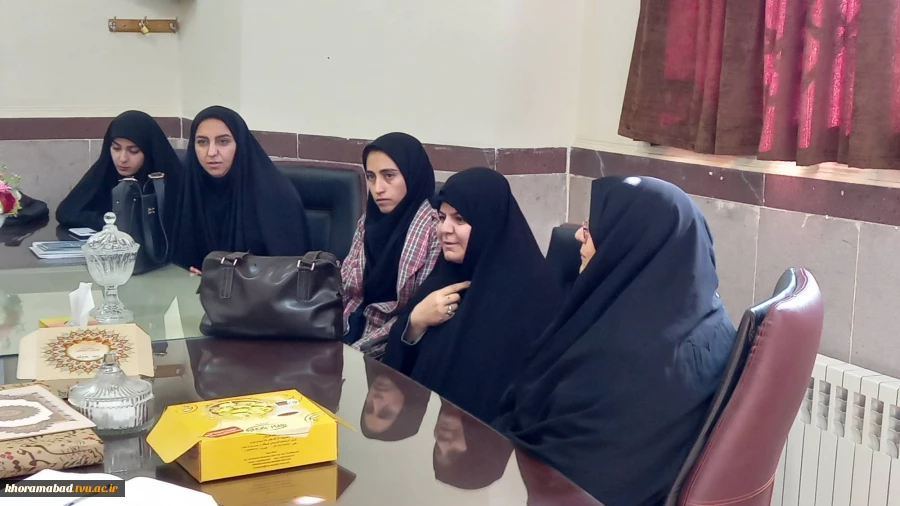 جلسه با حضور مسئولین بسیج دانشجویی 3