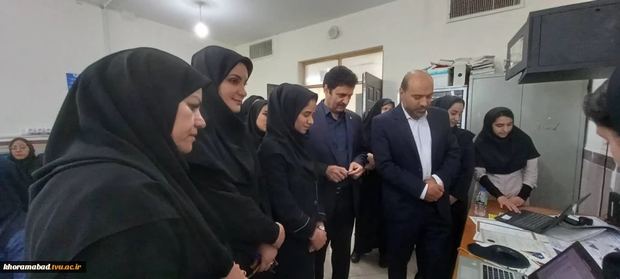 برگزاری نمایشگاه آثار گروه کامپیوتر 2