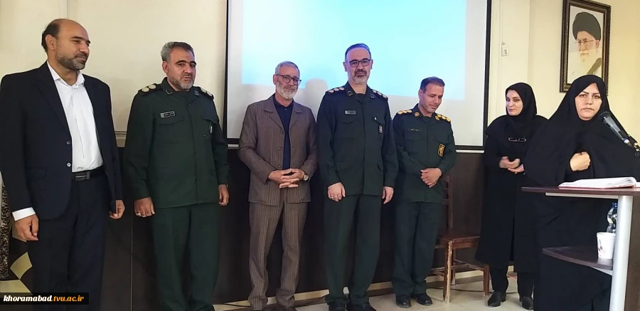 برگزاری یادواره شهدا در دانشکده فنی و حرفه ای دختران خرم آباد 2