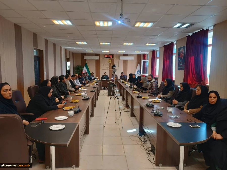 برگزاری نشست جهاد تبیین با موضوع حماسه ۹ دی ماه 5