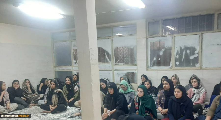 استقبال بی نظیر دانشجویان در برگزاری جلسه پرسش و پاسخ دانشجویان 3