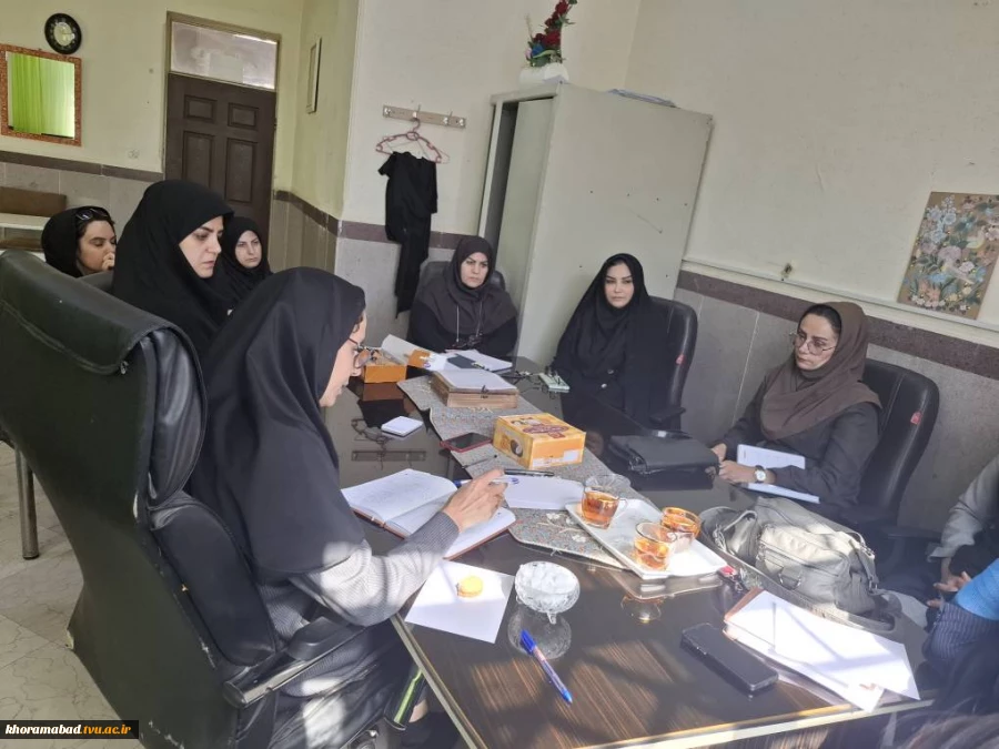 برگزاری جلسه هم اندیشی گروه معماری  4