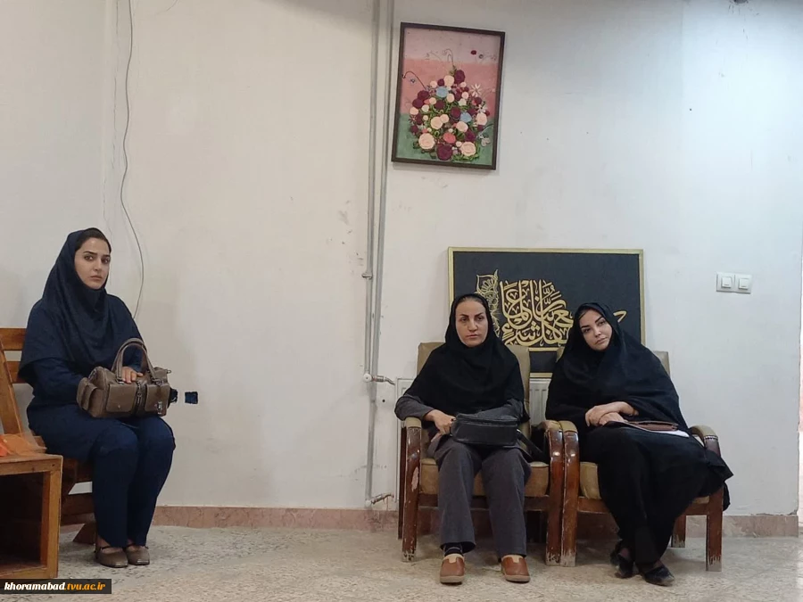 بازدید مسئولین سازمان فنی و حرفه ای از آموزشکده ملی مهارت دختران خرم آباد 6